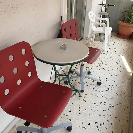 דירה Efi's House